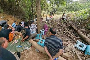 锡伯杜谈阿努诺比：看中他能防很多位置的能力 他还有成长空间